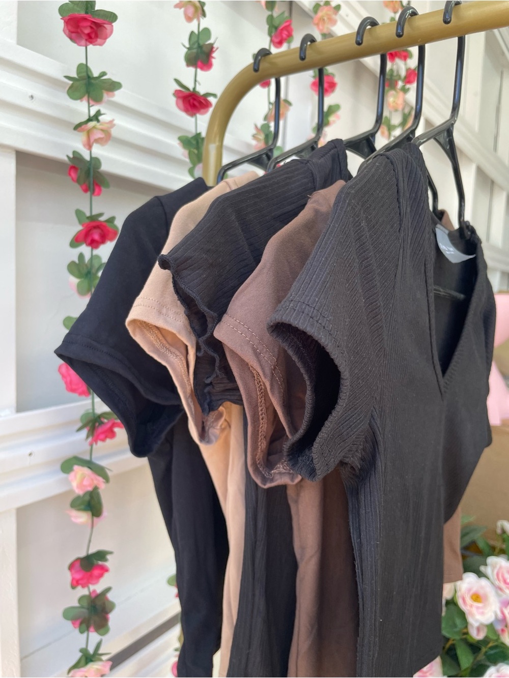 Olivia Rae- 5 Pack Crop Tops Black, Brown, Beige.